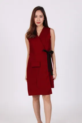 Asymmetrical Contrast Ribbon Wrap Dress in Maroon