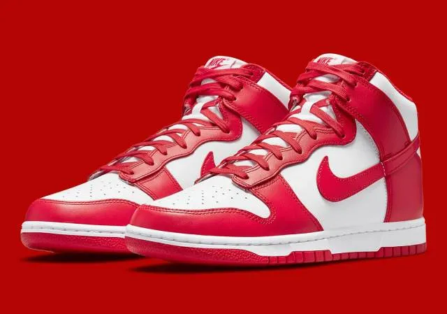 AUTHENTIC NIKE DUNK High Retro Championship White Red DD...