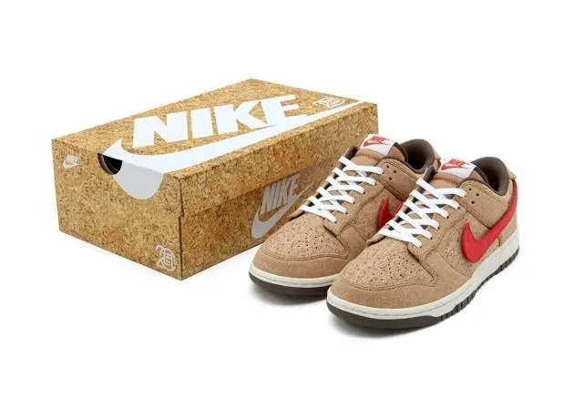 Clot x nike dunk low cork