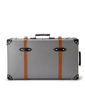 Globe-Trotter X Todd Snyder 30 Suitcase in Grey