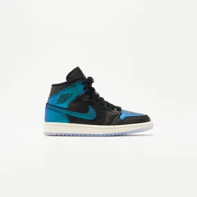 Jordan    nike wmns air  1 mid