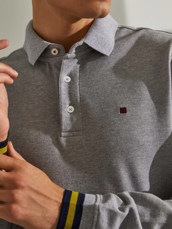 Long-sleeved polo shirt