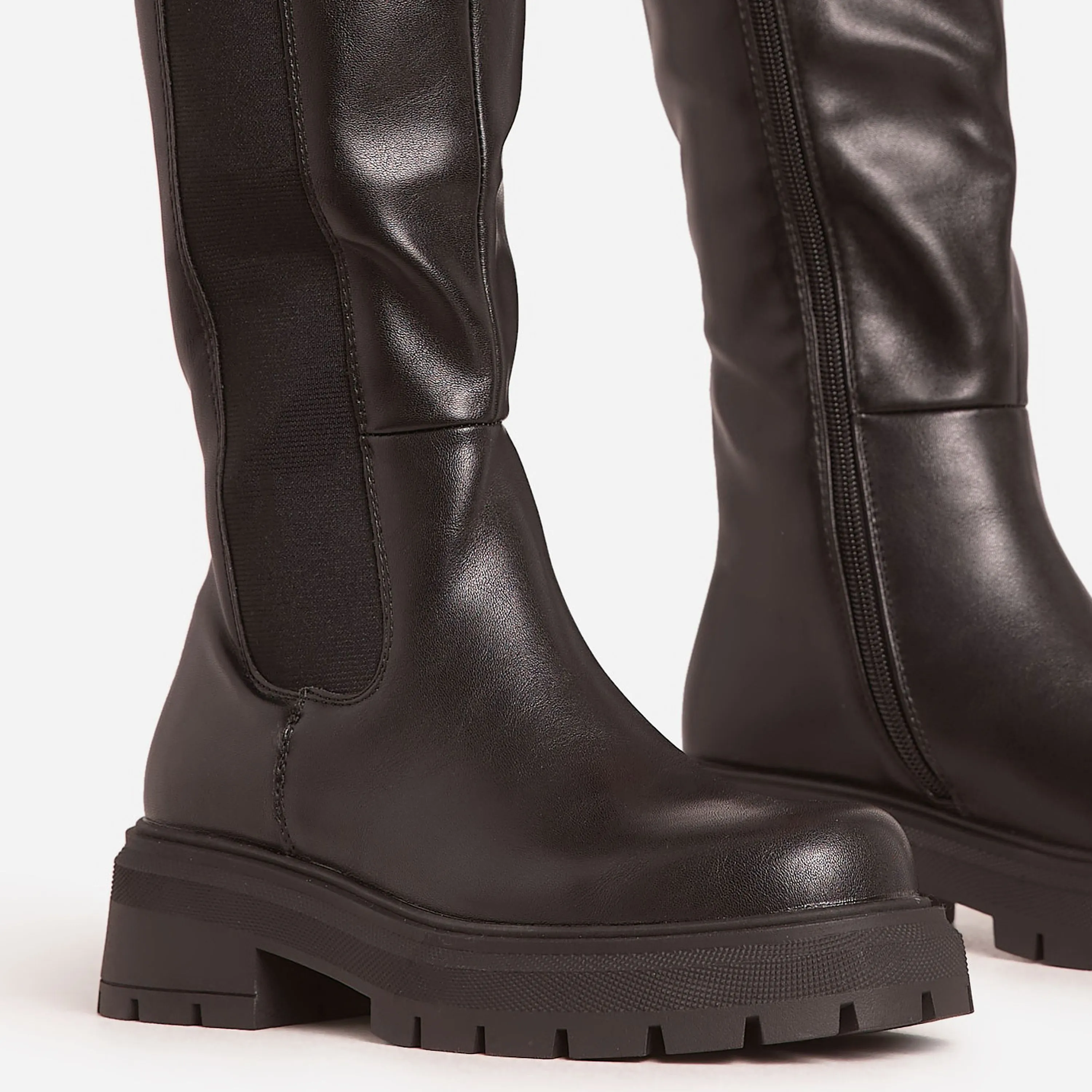 Lord Chunky Sole Mid Calf Chelsea Biker Boot In Black Faux Leather