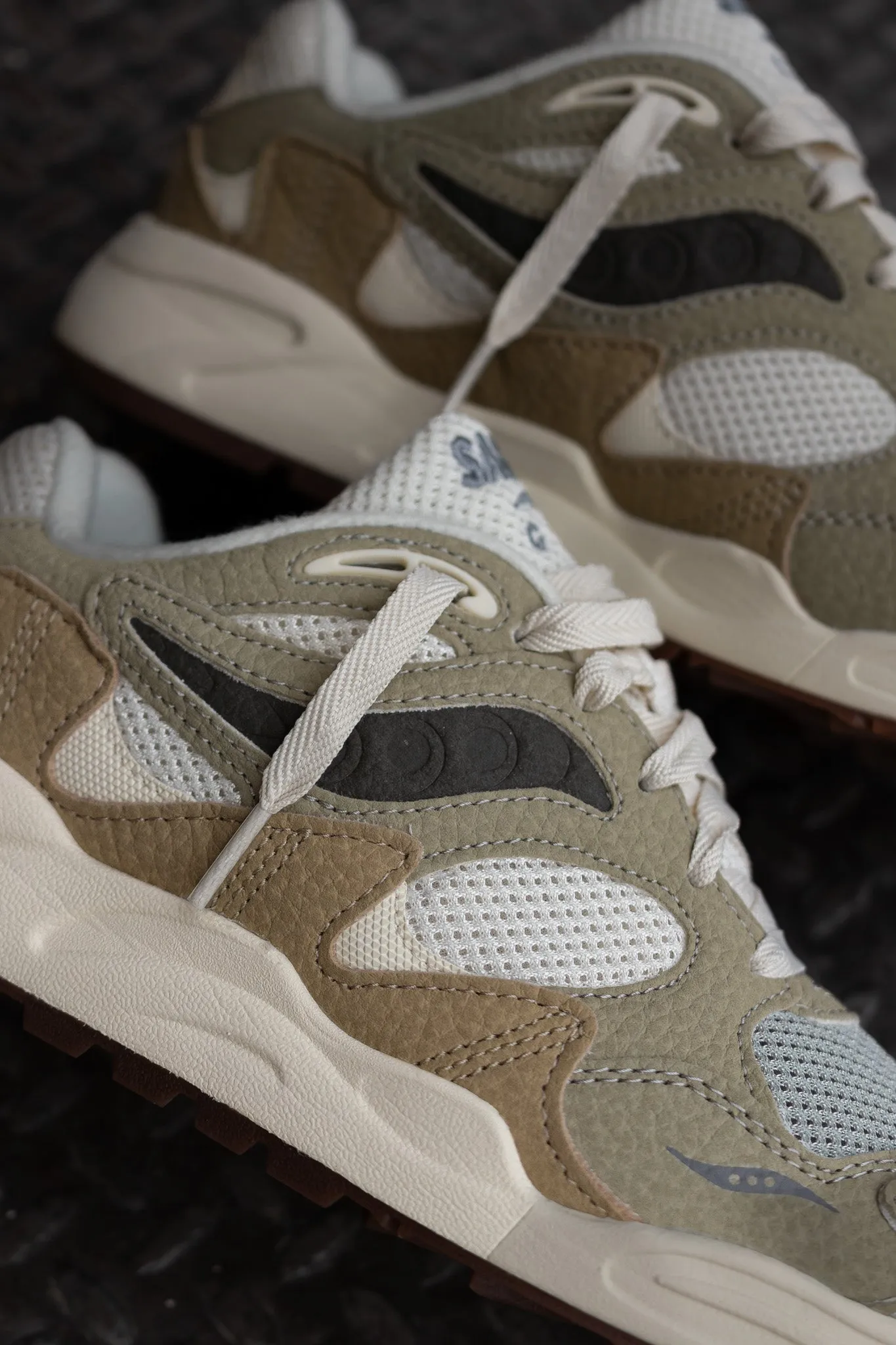 Mens Saucony Grid Shadow 2 (Sand/Sage)