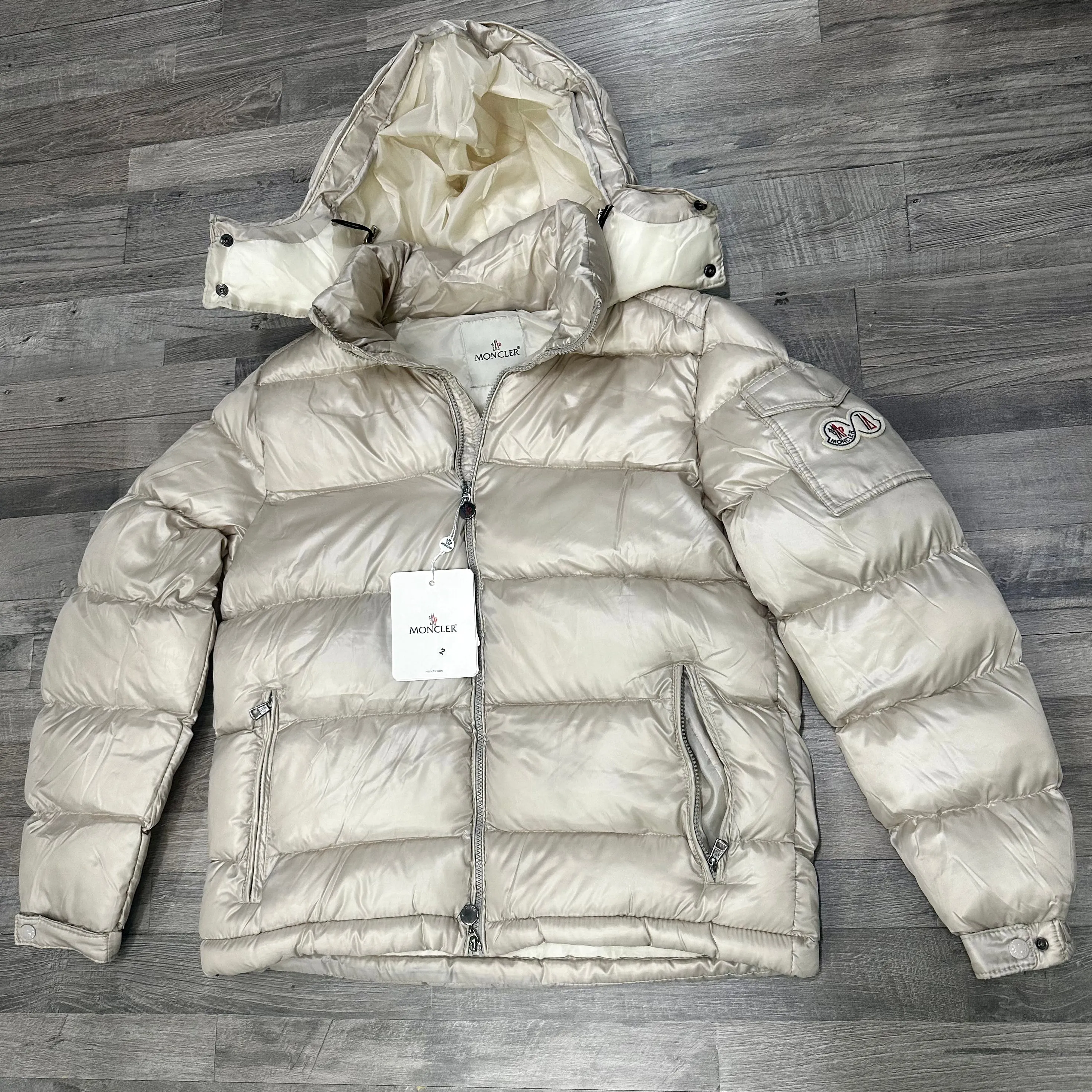 Moncler Beige :B