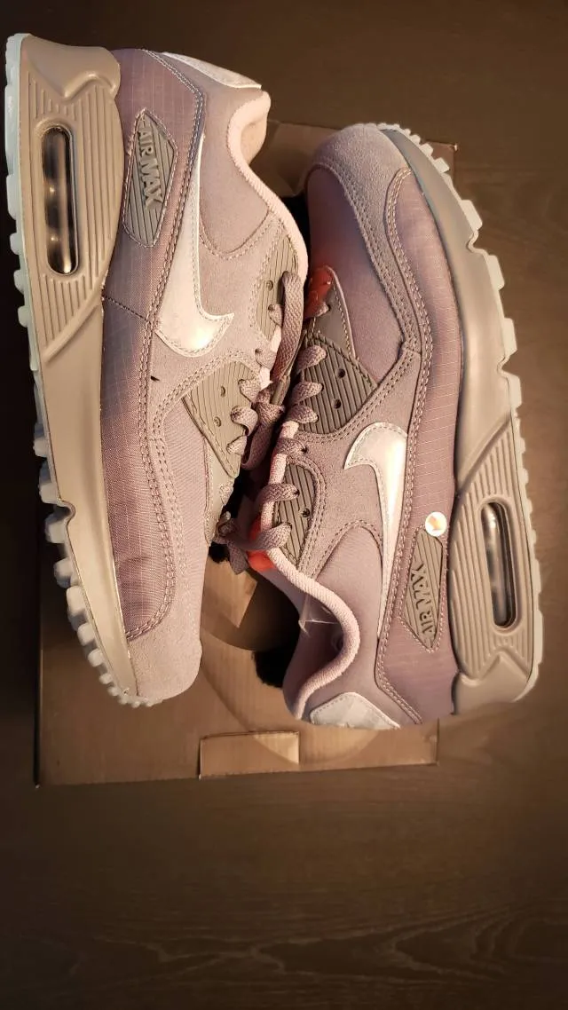 Nike air max 90 x the 'basement glasgow' runner size 8