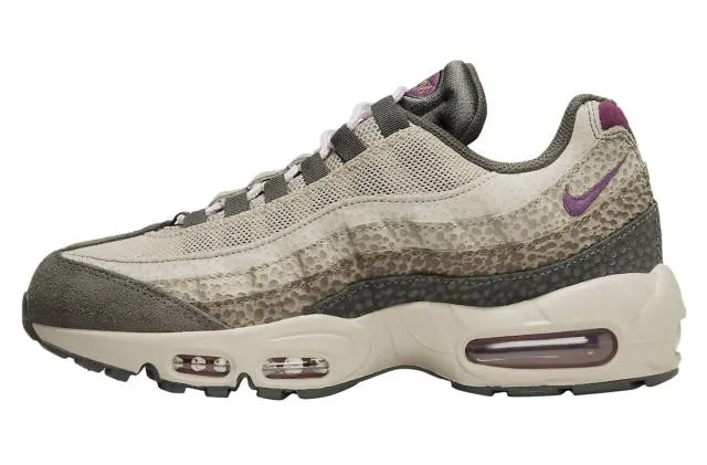 Nike air max 95 viotech 2022 wmns