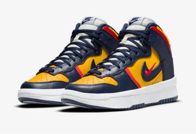 Nike dunk high up michigan wmns