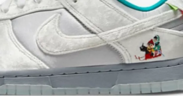 Nike dunk low ice pre-order