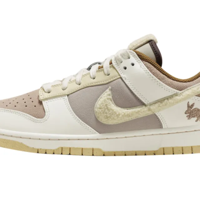 Nike dunk low year of the rabbit brown