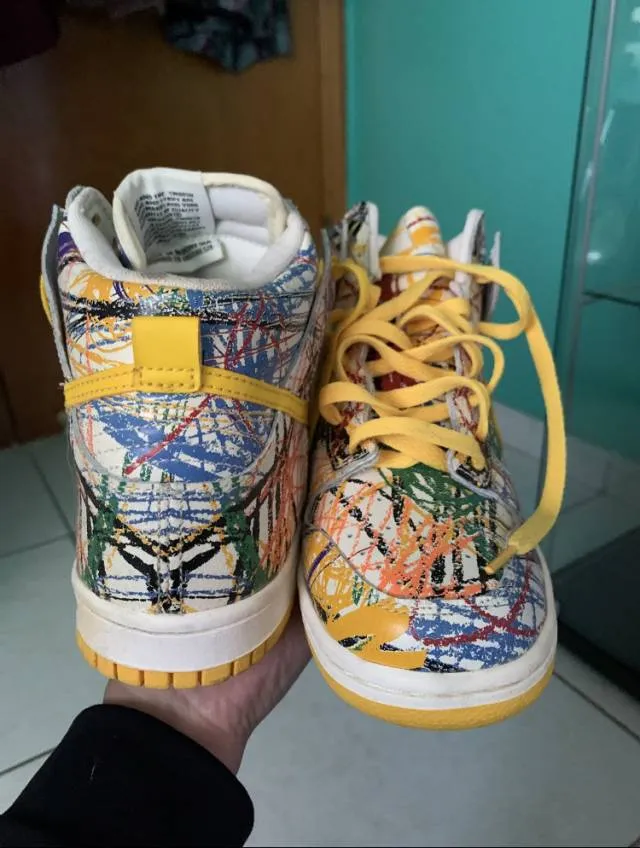 Nike dunk premium hi (scribbles)