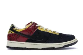 Nike SB Dunk Low Coral Snake