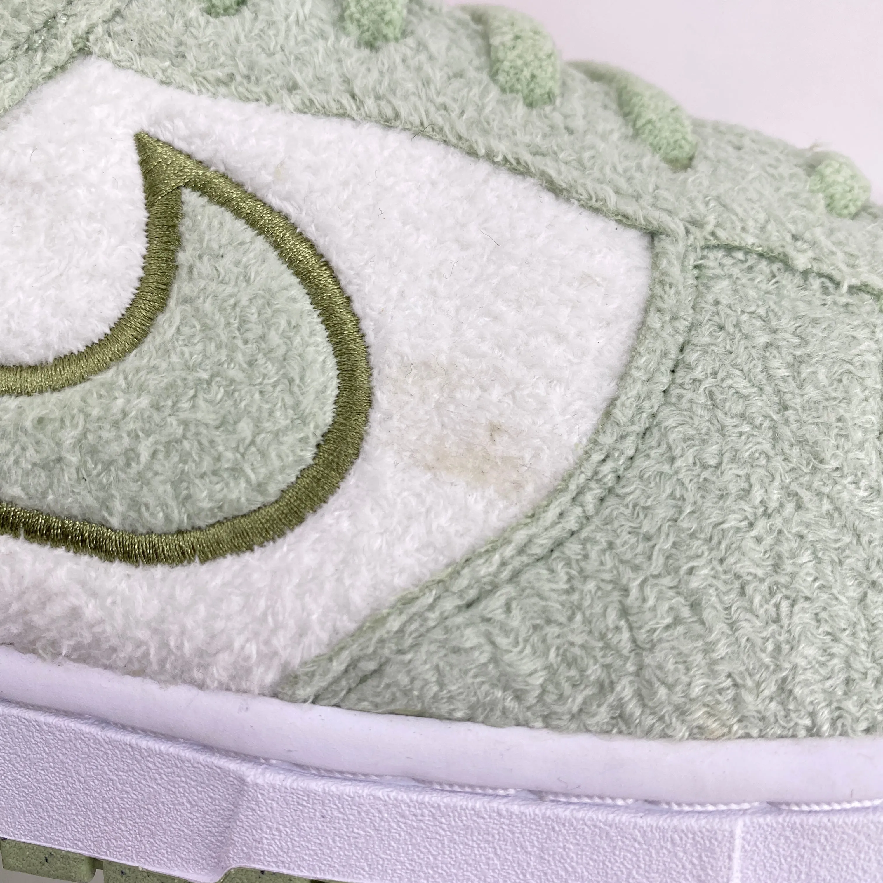 Nike (W) Dunk Low SE Fleece Pack Honeydew 2022 New Size 12W