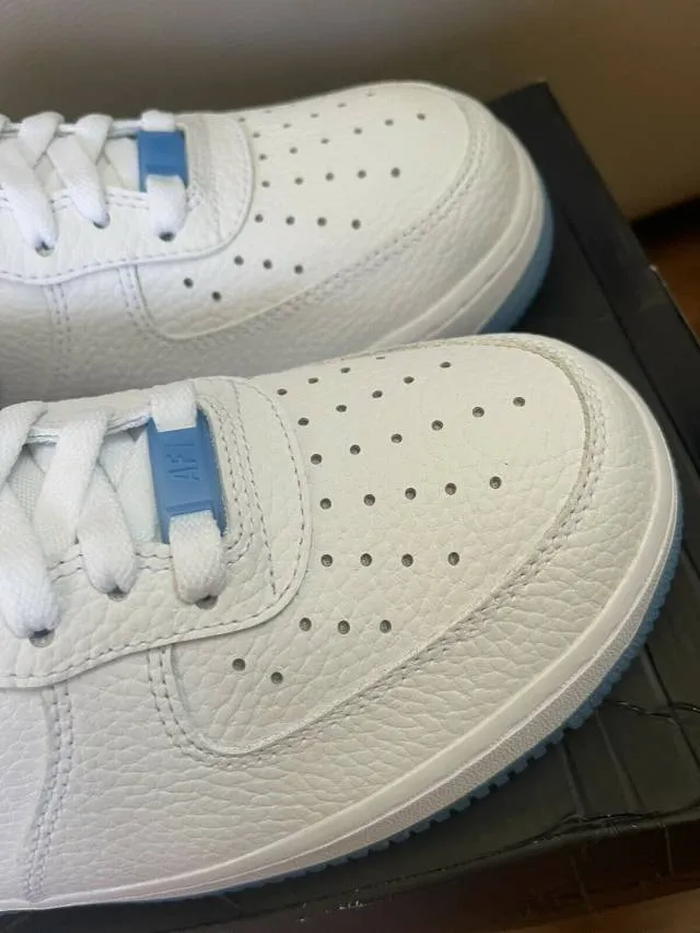 Nike WMNS Air Force 1 Low LX White University Blue