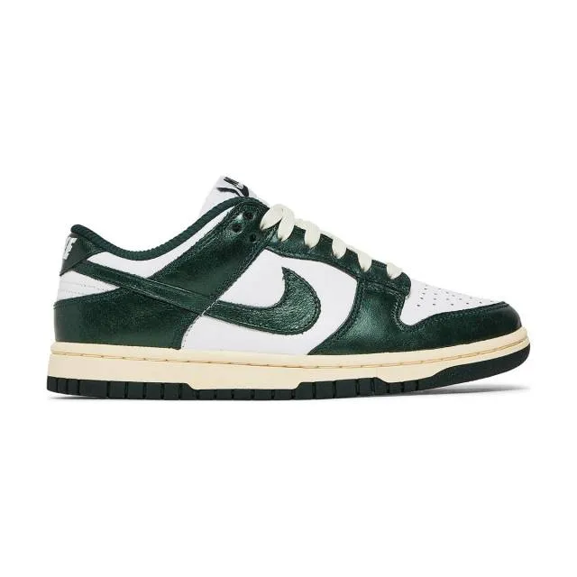 Nike women's dunk low (vintage green/ white/ pine green/ cream wh