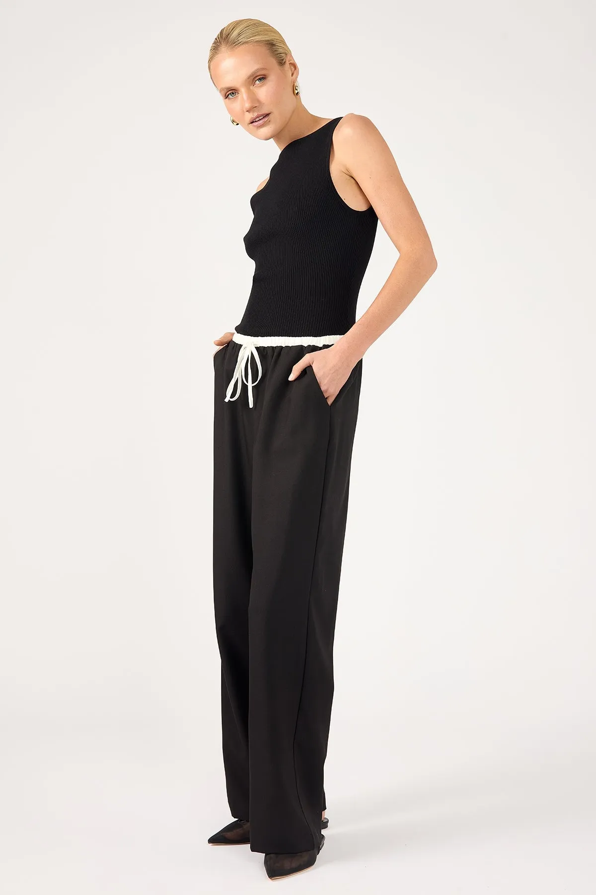 Perfect Stranger Contrast Waistband Drawcord Straight Leg  Pants Black