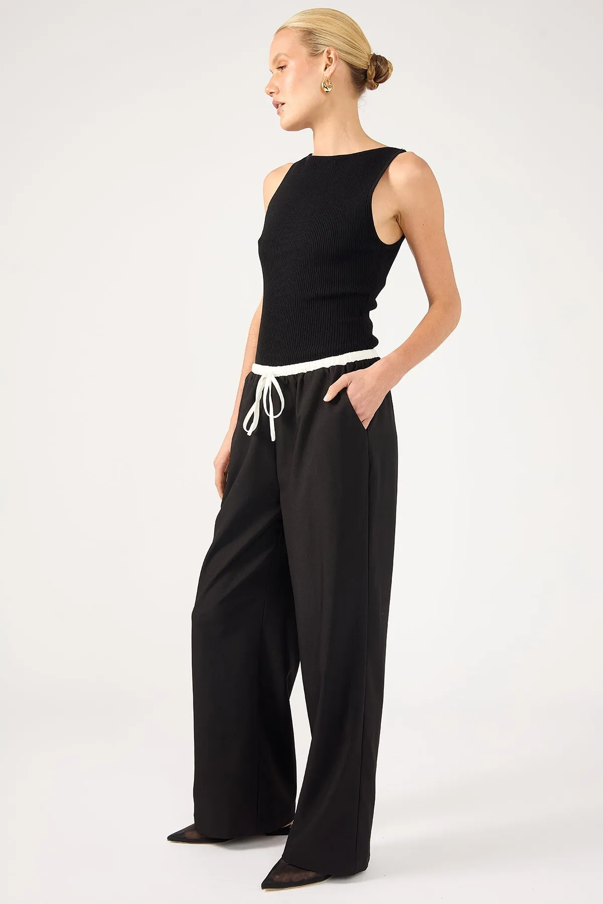 Perfect Stranger Contrast Waistband Drawcord Straight Leg  Pants Black