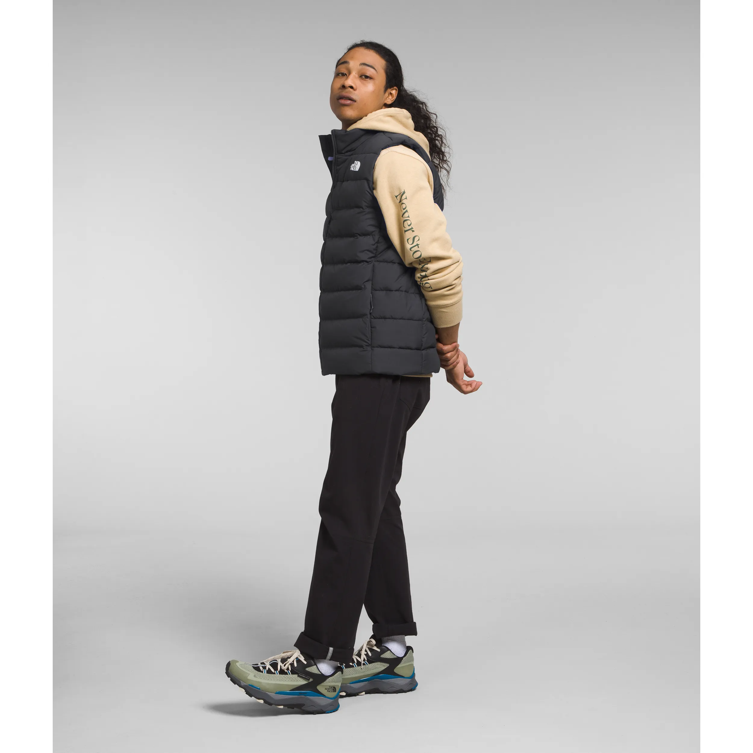 The North Face Men's Aconcagua 3 Vest in Asphalt Grey